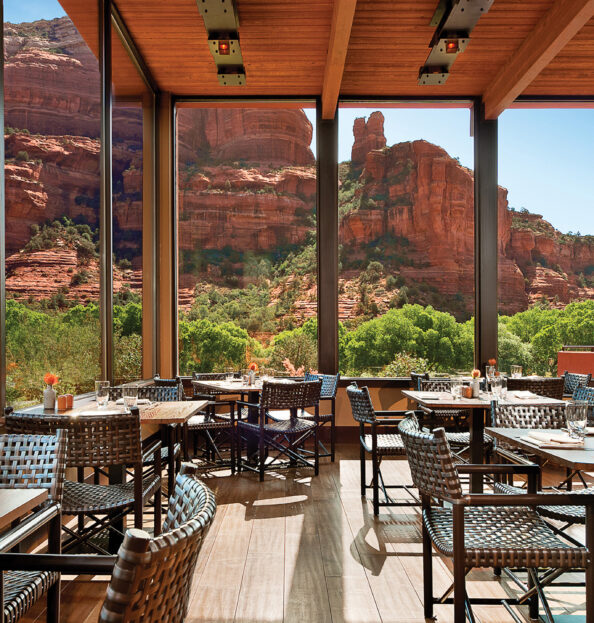 indoor dining at Tii Gavo at Enchantment Resort