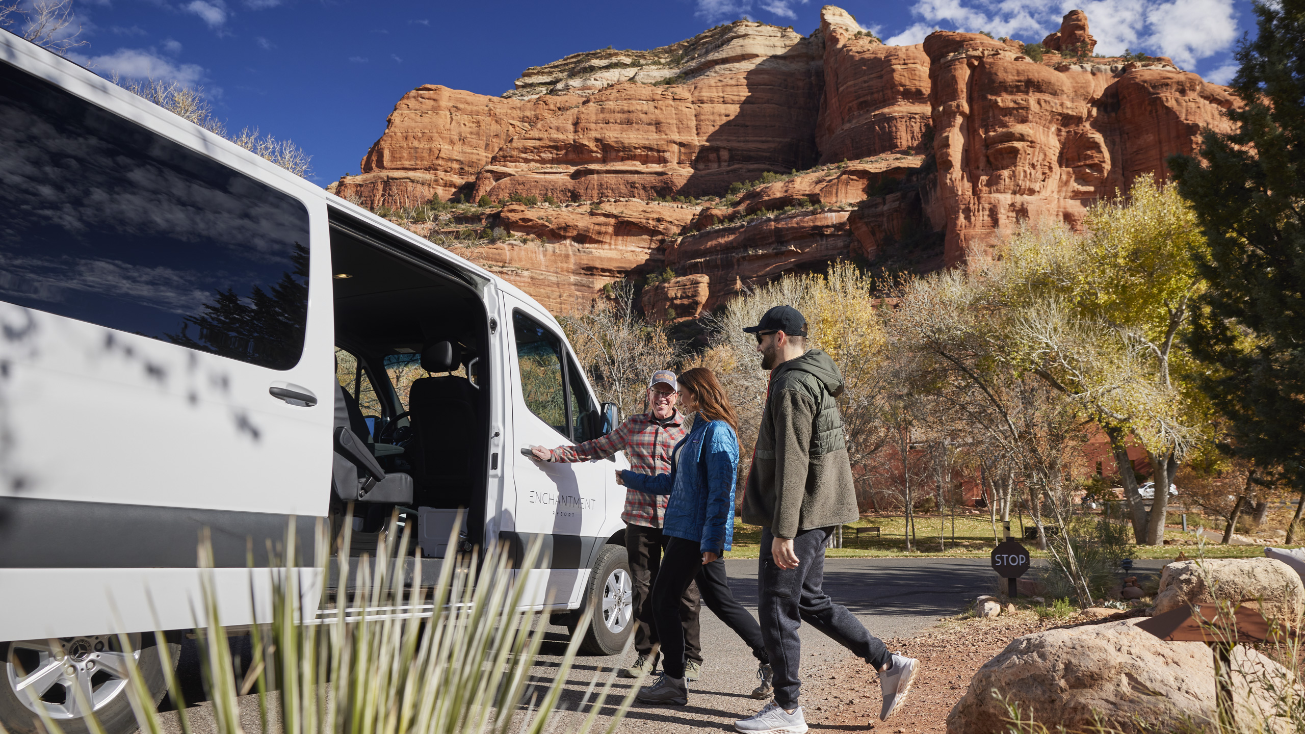 van tour in sedona